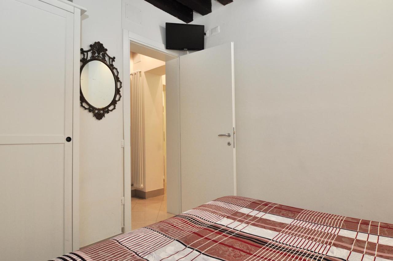 Cozy Near Rialto Bridge/ St.mark Square Apartment Venedig